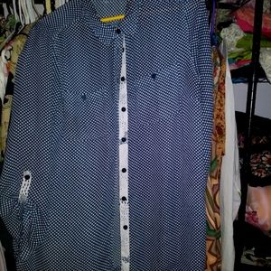 3/$20 Grenier blouse large